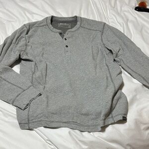 Eddie Bauer Men's Heather Gray Long Sleeve Henley